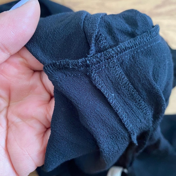 Wilfred Black Top Size M - Picture 8 of 13